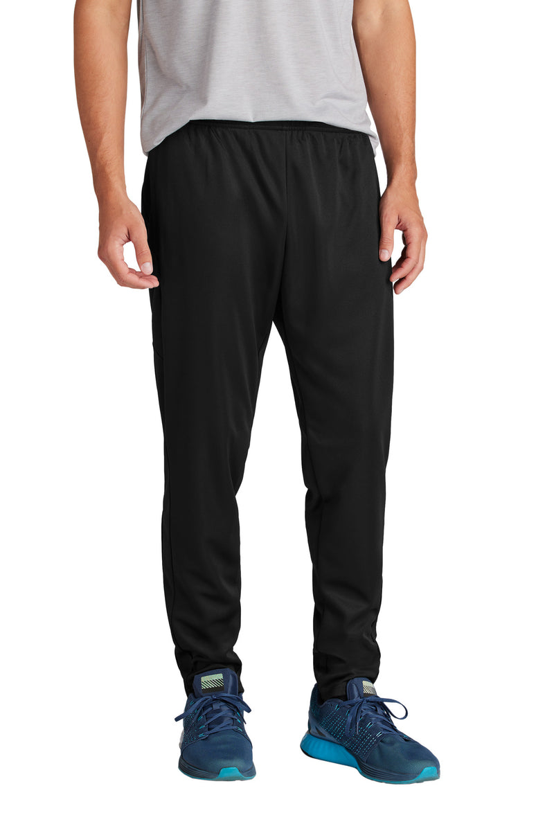 DRIEQUIP Travel Pant with Recycled Polyester & Leg Zippers